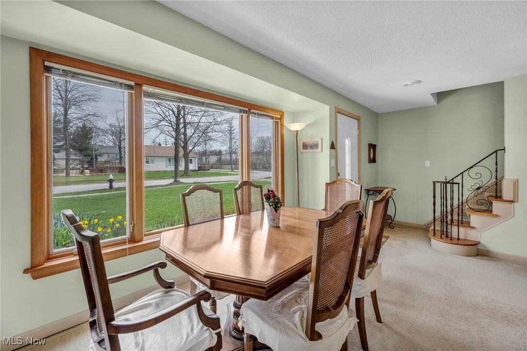 624 Parkside Drive, Bay Village, Ohio image 7