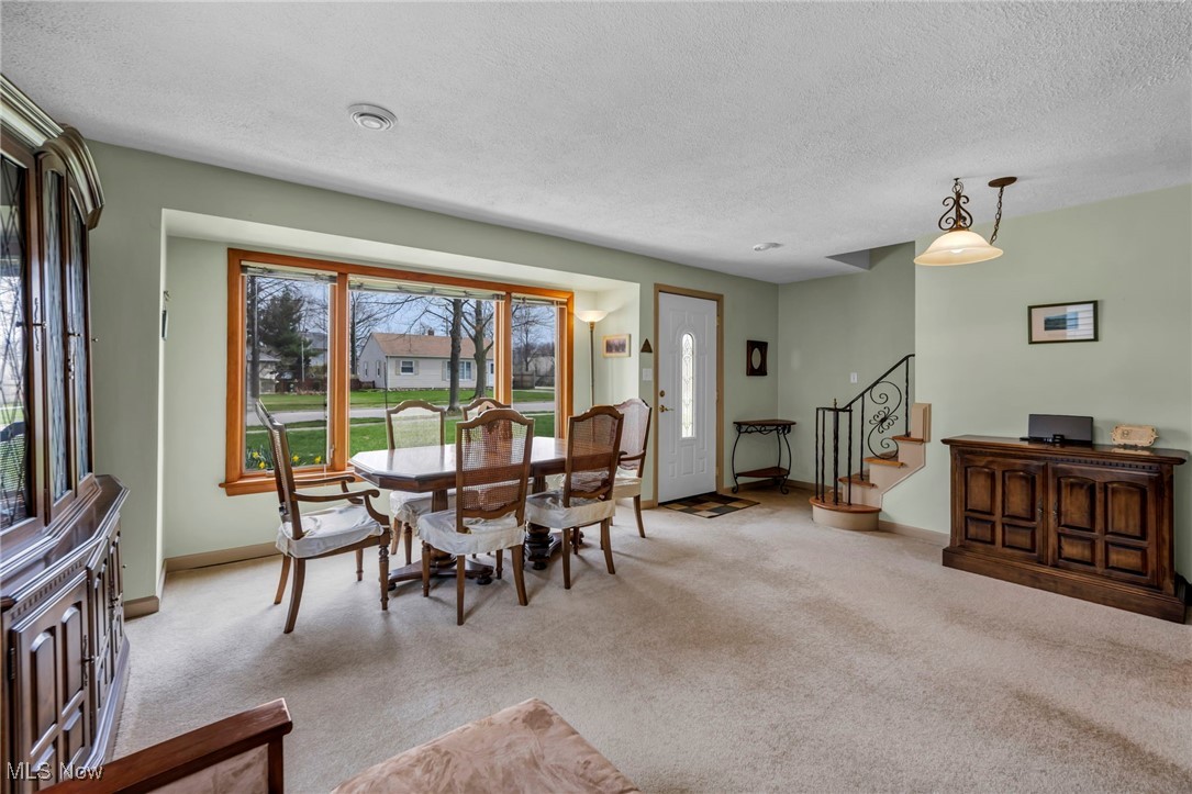 624 Parkside Drive, Bay Village, Ohio image 6