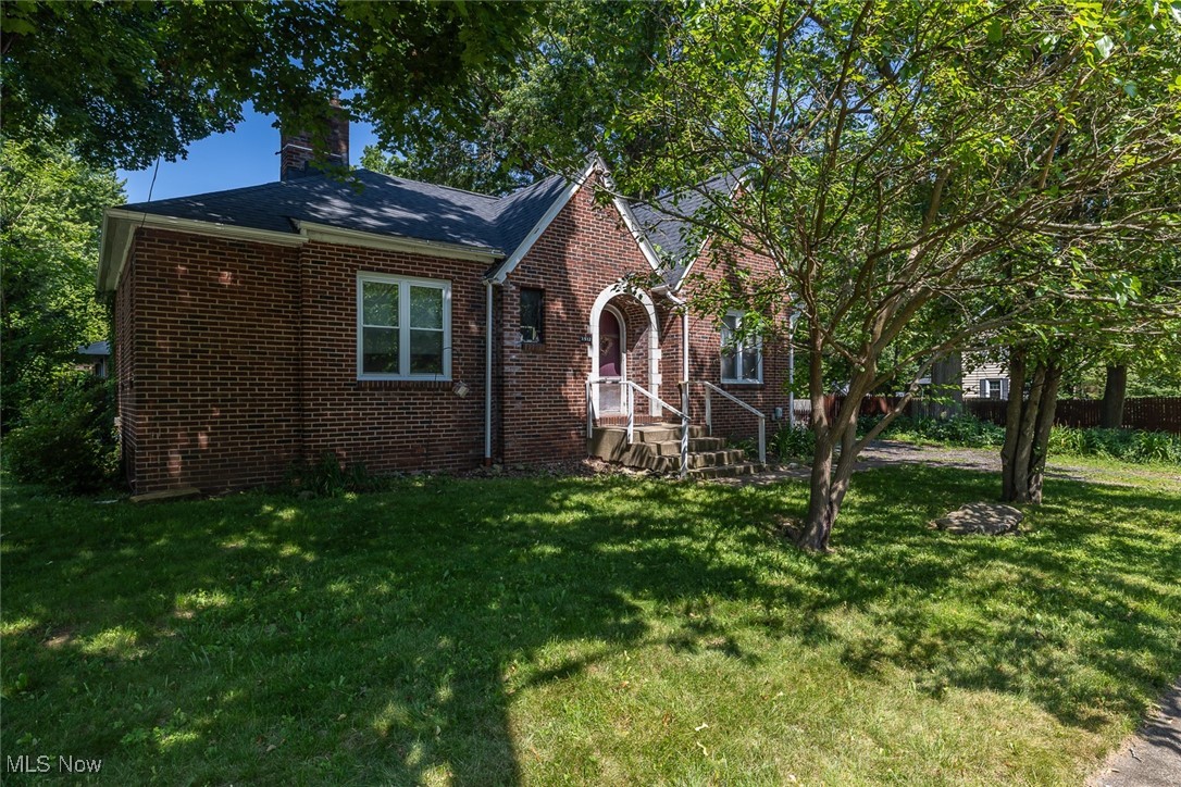 3512 Orchard Drive