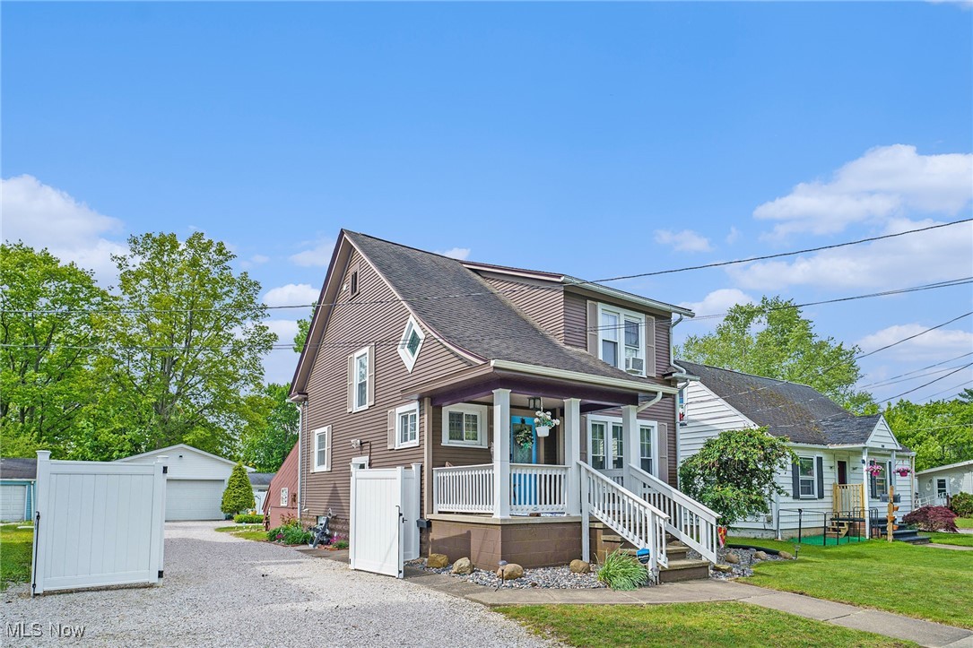 2024 W 10th Street, Ashtabula, Ohio image 1