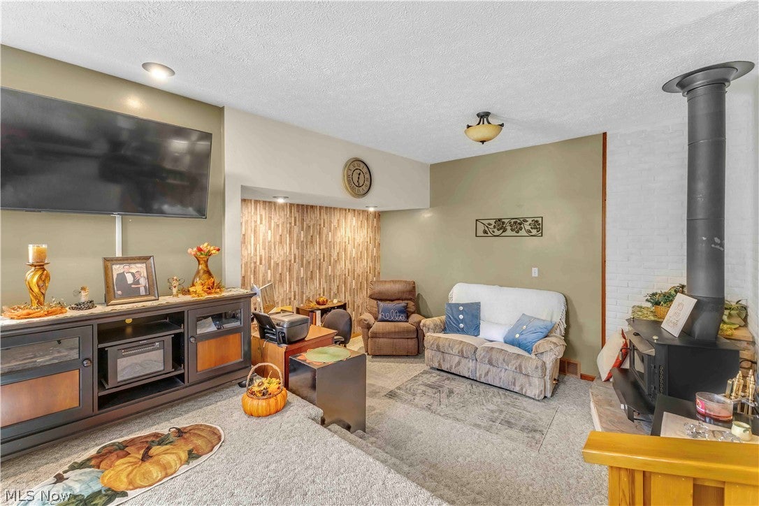 1732 Pleasant Valley Road