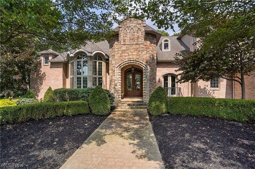 Photo of 3783 Pioneer Trail, Mantua, OH 44255 (MLS # 5189807)