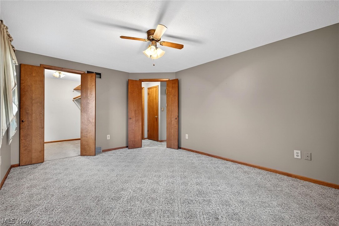 Meadows Condo - Residential