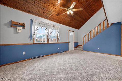 Tiny photo for 720 Springfield Road #D, Columbiana, OH 44408 (MLS # 5198113)