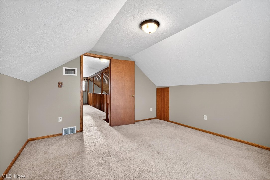 Meadows Condo - Residential