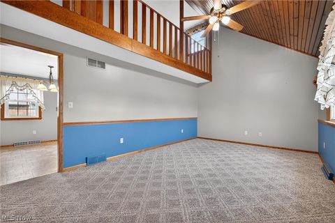 Tiny photo for 720 Springfield Road #D, Columbiana, OH 44408 (MLS # 5198113)