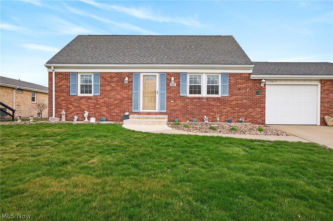 Meadows Condo - Residential