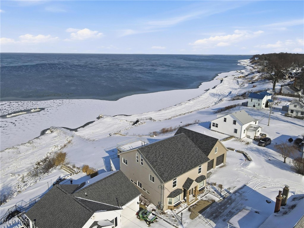 7 Ninevah Beach Drive