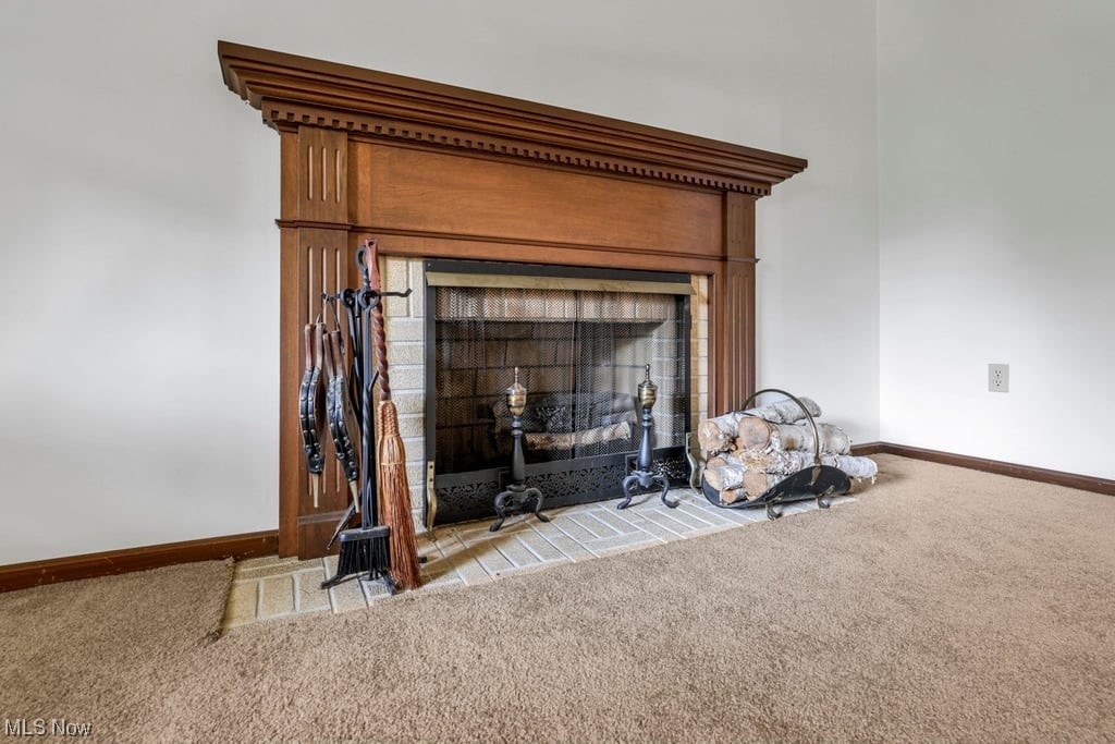 STONEHENGE - Residential