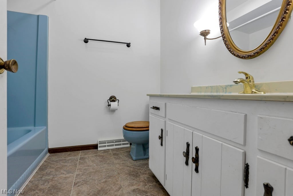 STONEHENGE - Residential