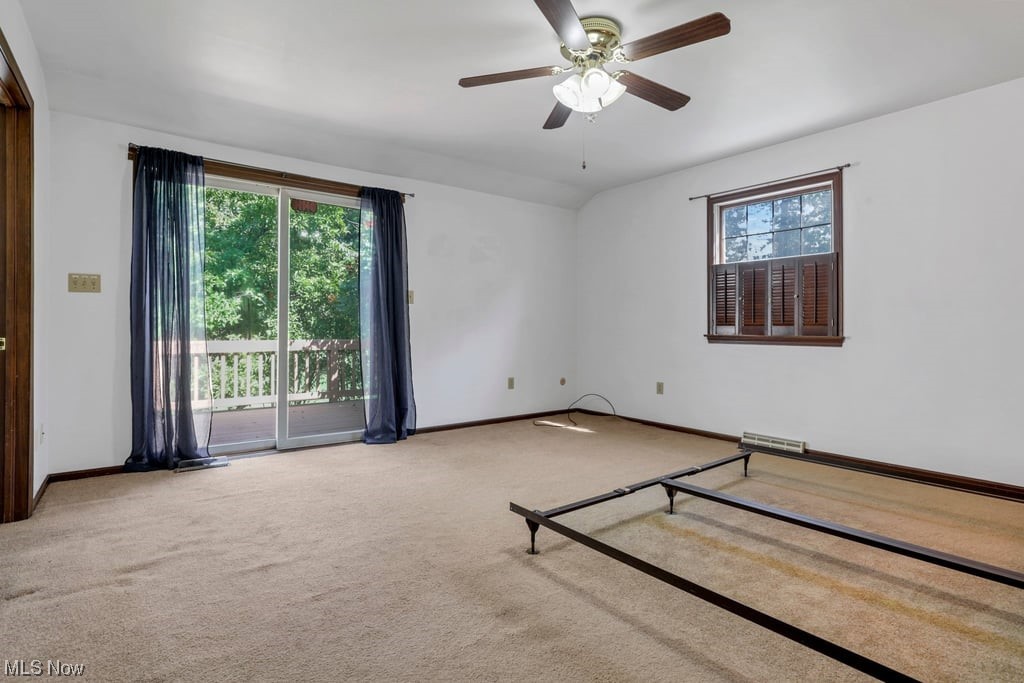 STONEHENGE - Residential