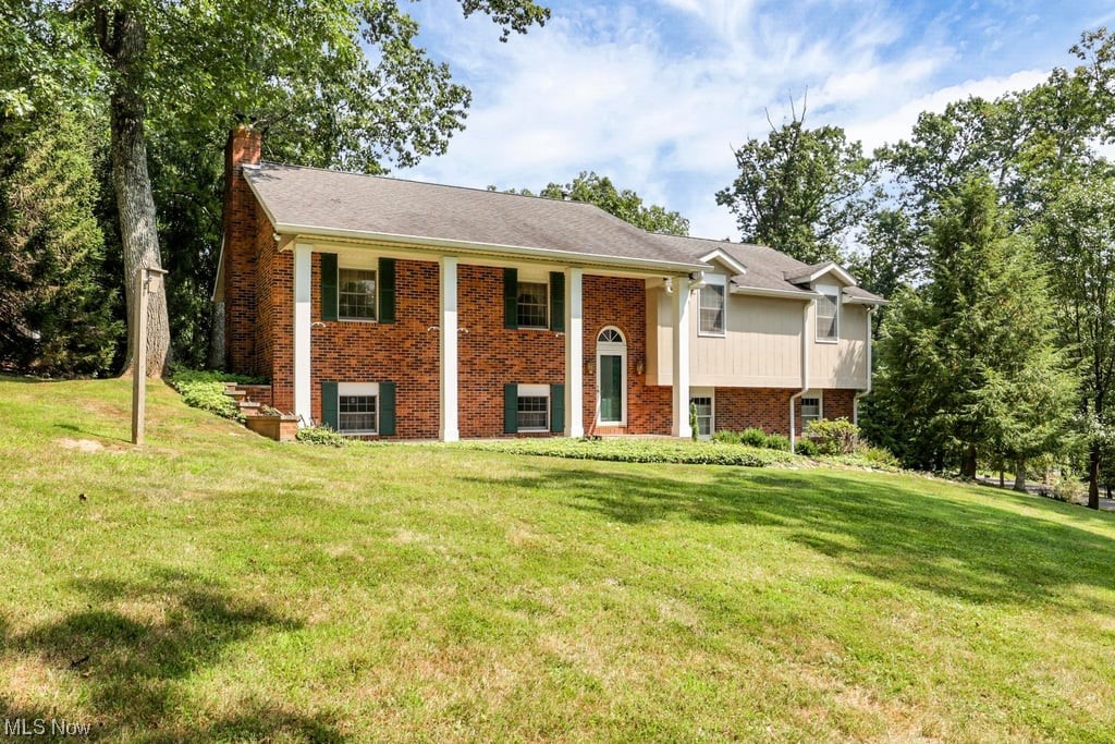 STONEHENGE - Residential