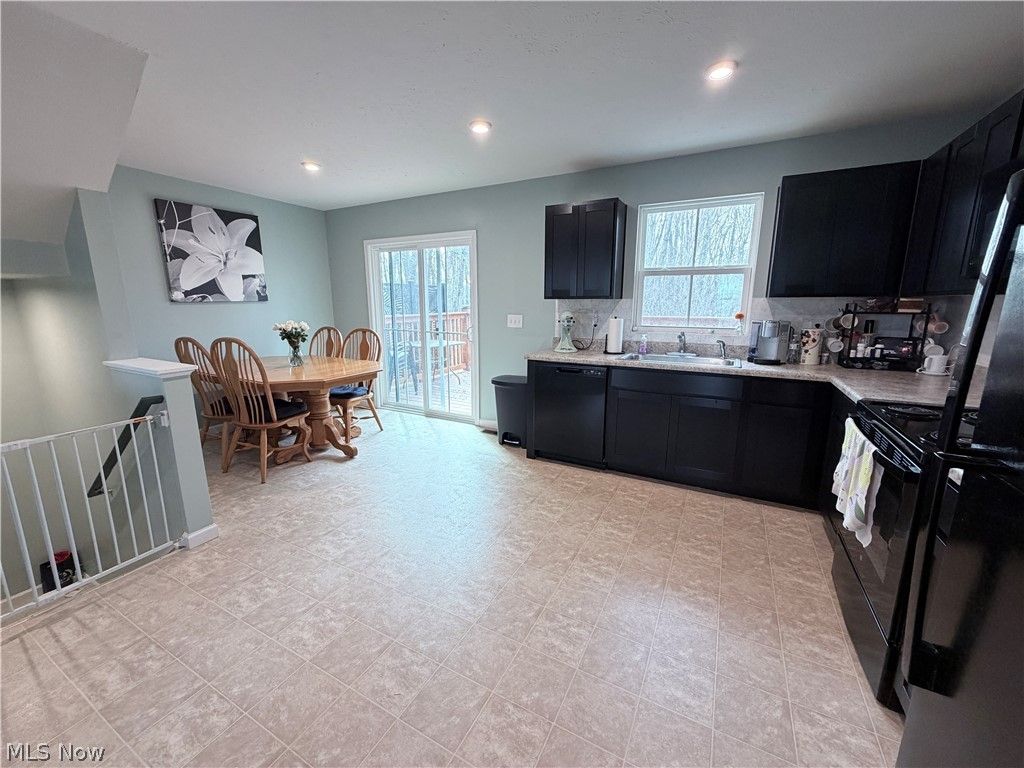 Photo of 177 Raintree Lane, Painesville, OH 44077 (MLS # 5194817)