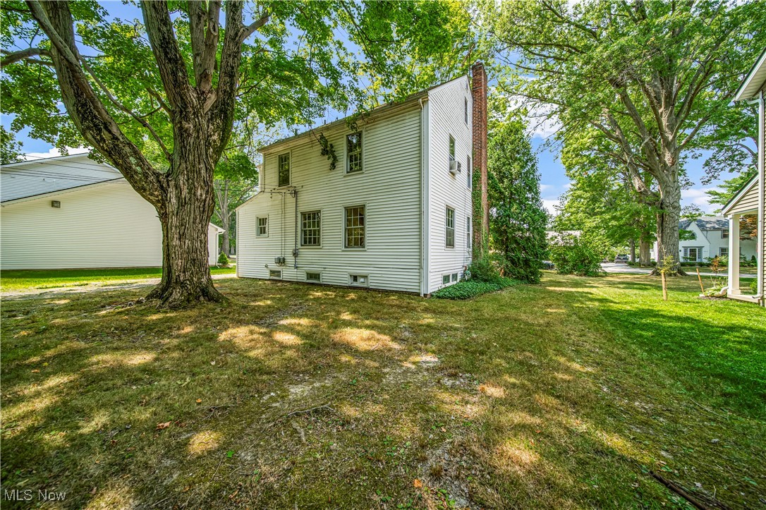 8219 Midland Road, Mentor, Ohio image 30