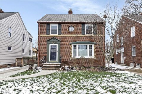 Homes For Sale - 3154 W 162 Street<br/> Cleveland, OH 44111