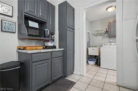 Tiny photo for 72 E Ido Avenue, Akron, OH 44301 (MLS # 5202506)