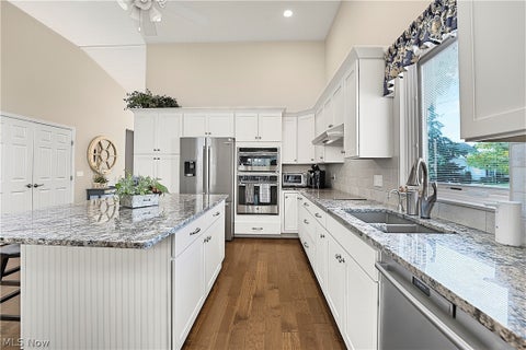 Tiny photo for 33186 Brookcrest Place, Avon Lake, OH 44012 (MLS # 5250718)