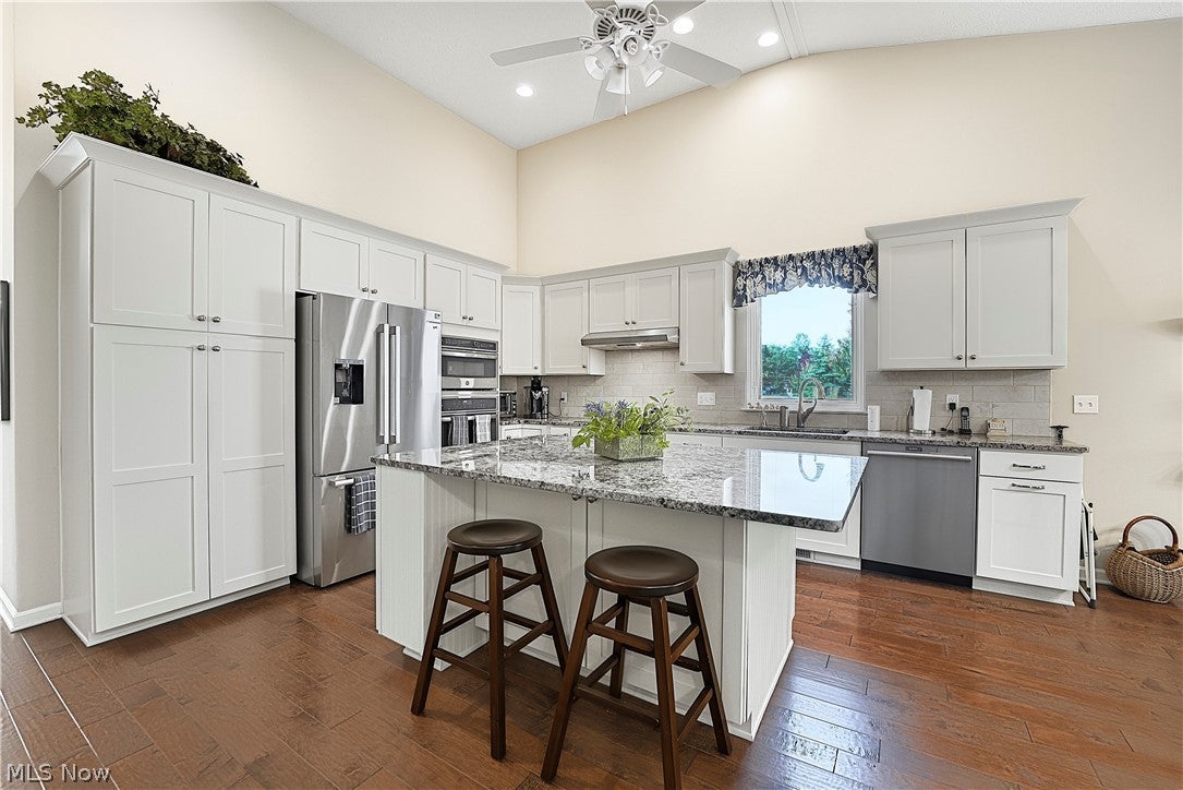 33186 Brookcrest Place