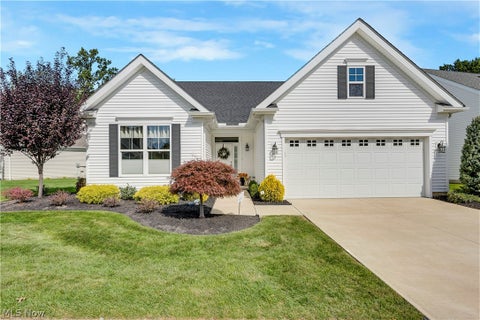 Photo of 33186 Brookcrest Place, Avon Lake, OH 44012 (MLS # 5250718)
