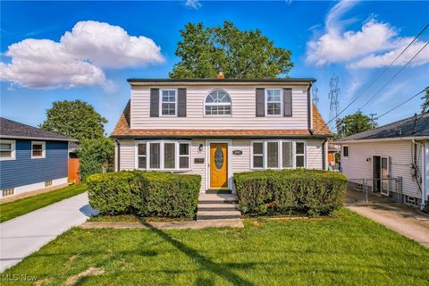 5997 Westbrook Drive, Brook Park, OH 44142 - #: 5125977