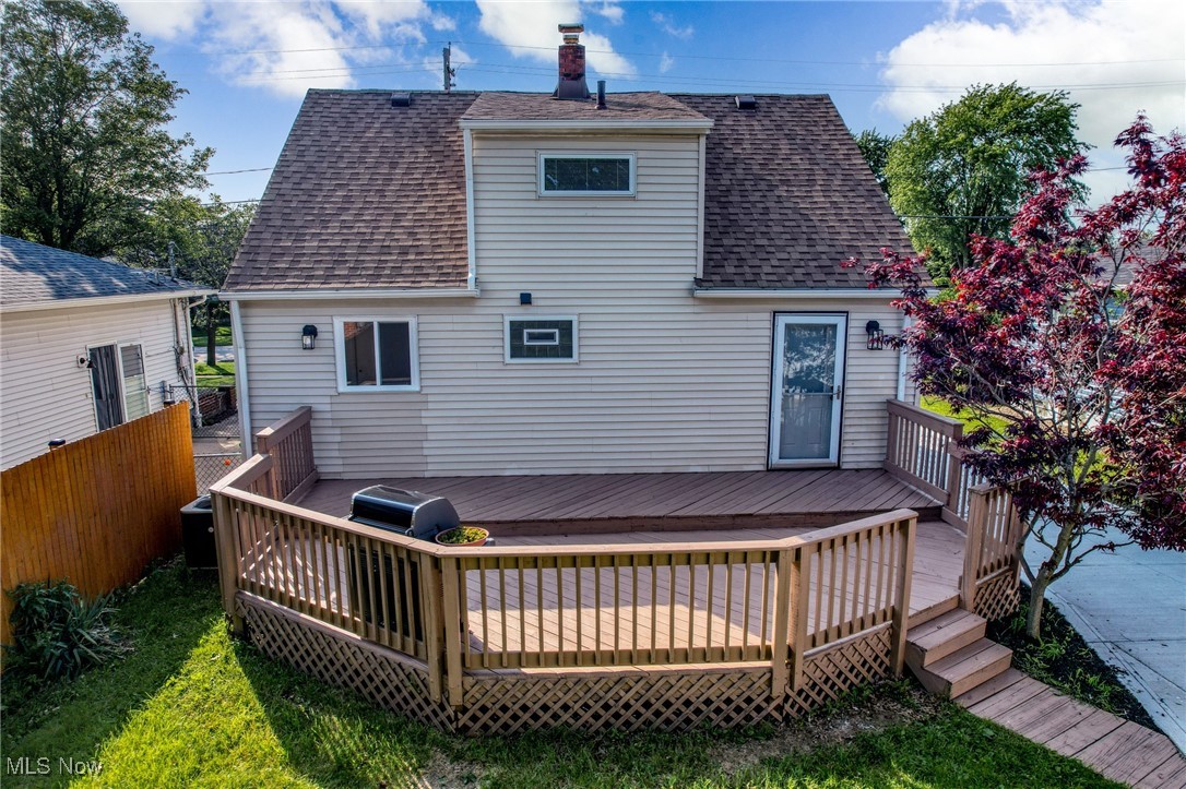 5997 Westbrook Drive, Brook Park, Ohio image 46