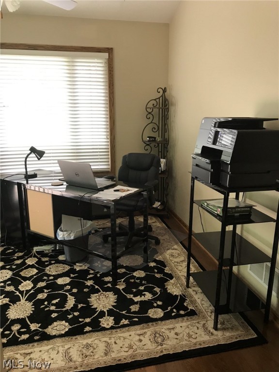 Ridgewood Condo Homes Ph 01z - Residential