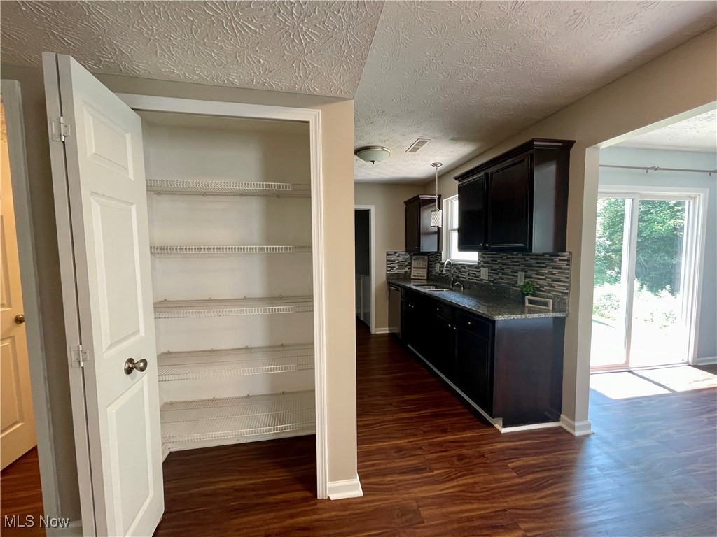 Village/Marsh Crk Condo - Residential