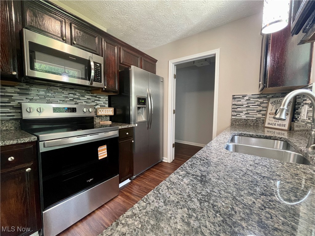 Village/Marsh Crk Condo - Residential