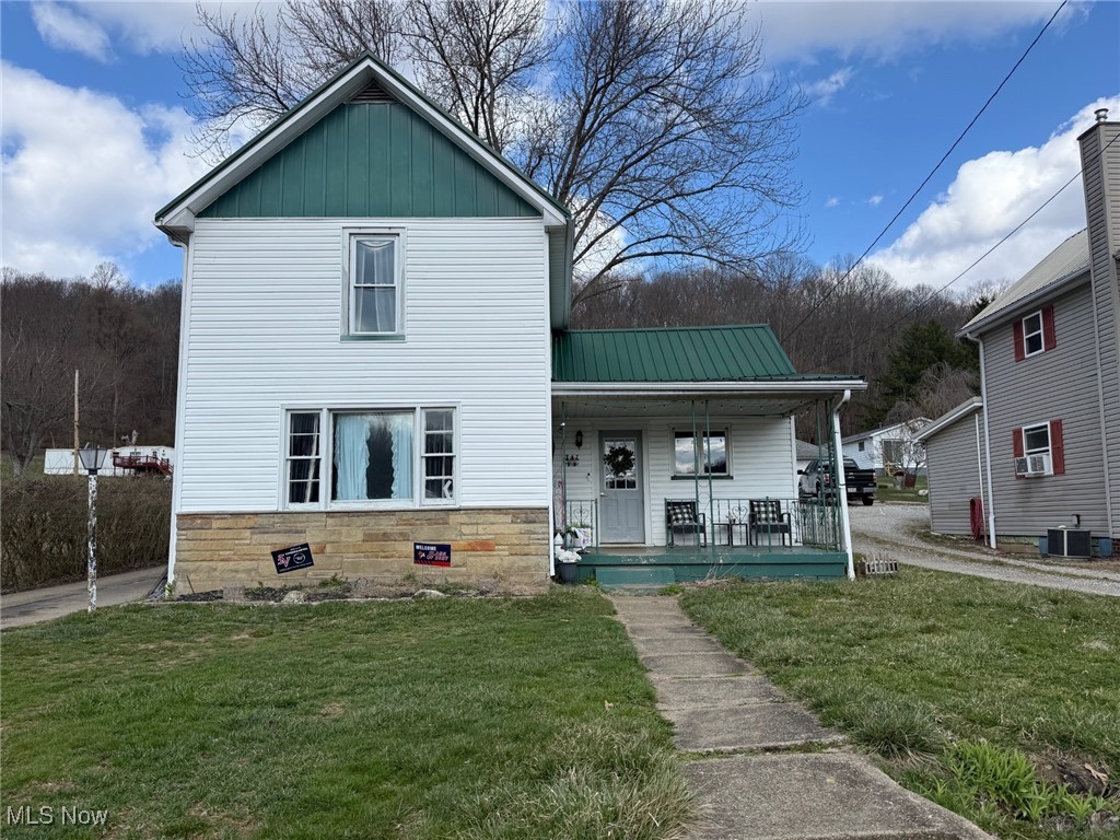 1961 Wainwright Road, New Philadelphia, Ohio image 1