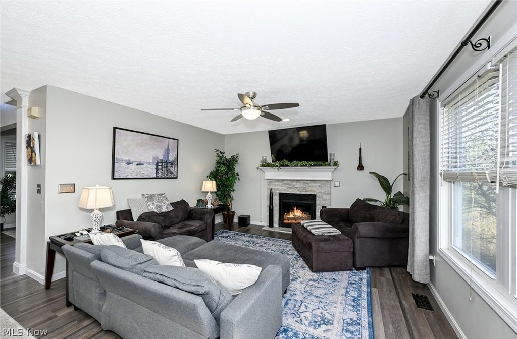 Photo of 865 Holborn Road, Streetsboro, OH 44241 (MLS # 5199764)