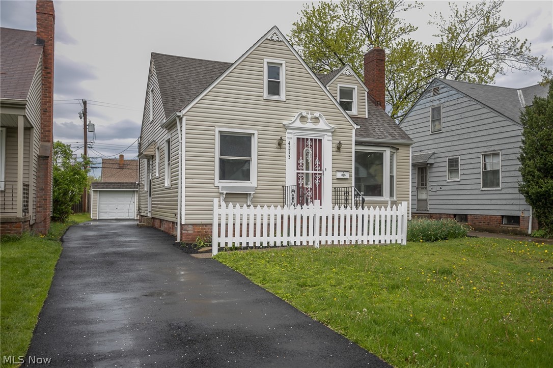 Gold Park - Residential