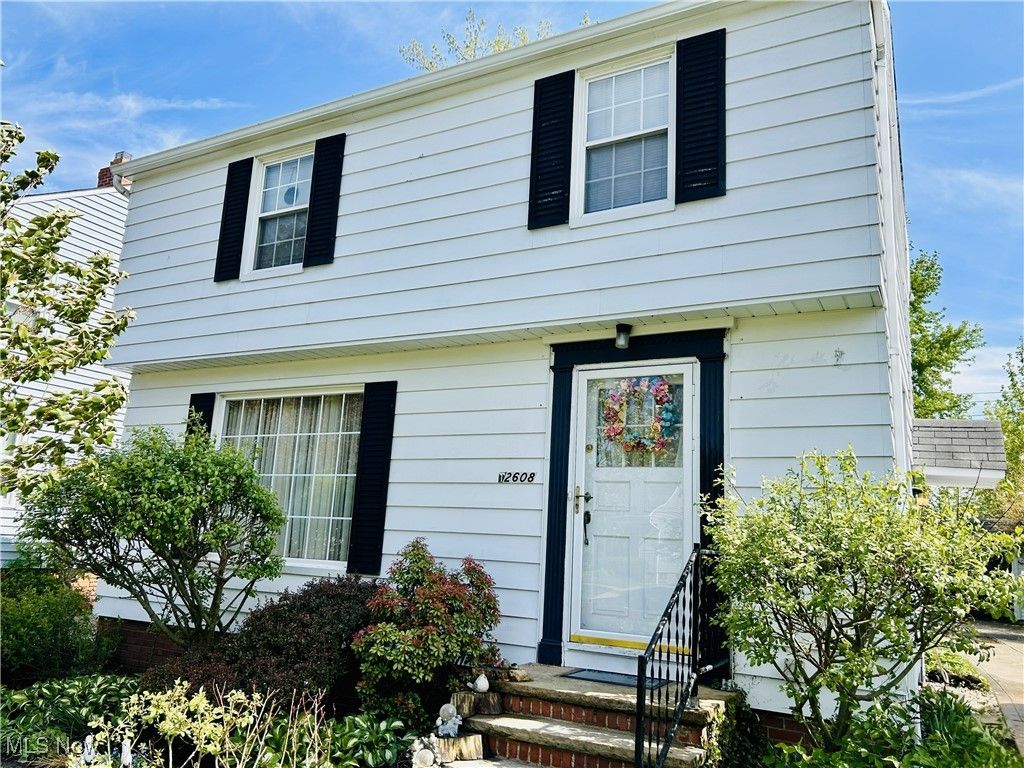 Photo of 12608 Willard Avenue, Garfield Heights, OH 44125 (MLS # 5182405)