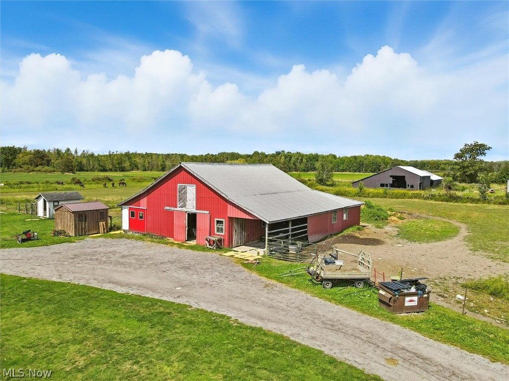 Photo of 2393 Stanhope Kelloggsville Road, Dorset, OH 44032 (MLS # 5206719)
