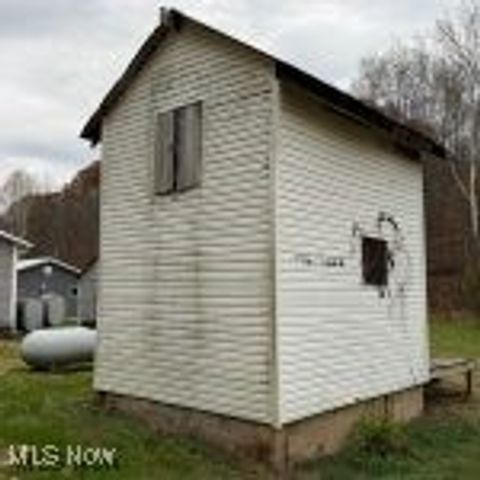 Tiny photo for 35604 Paw Paw Road, Lower Salem, OH 45745 (MLS # 5173681)