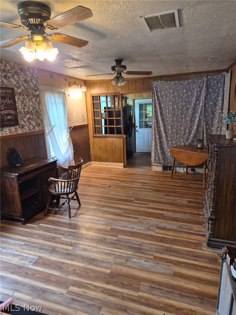 143 S Point Drive