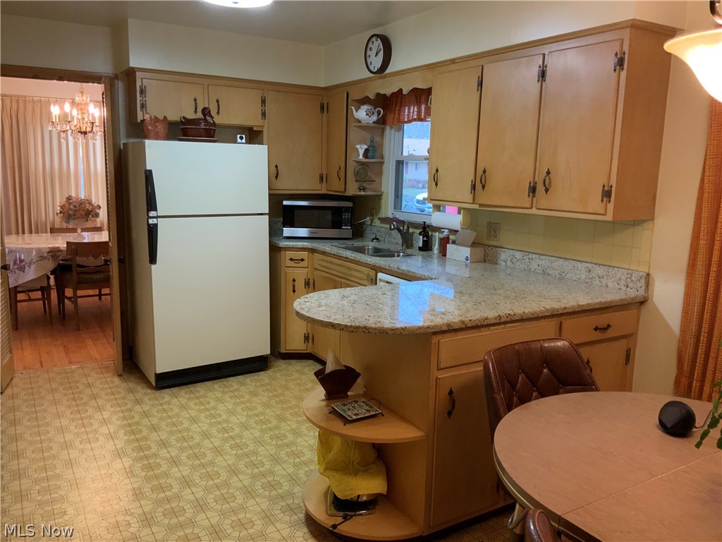 Revere Vill Sub - Residential