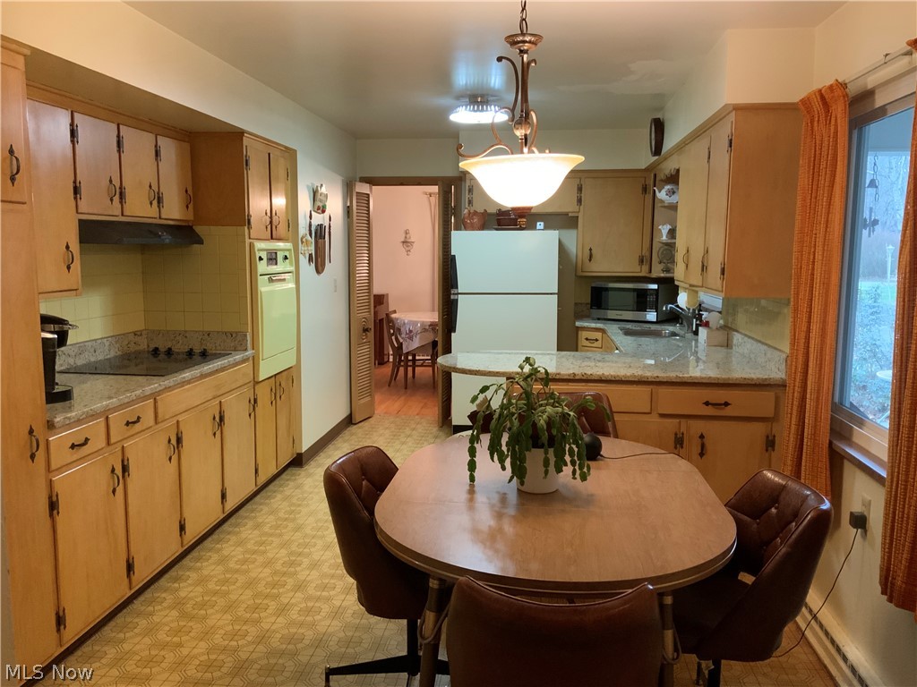 Revere Vill Sub - Residential