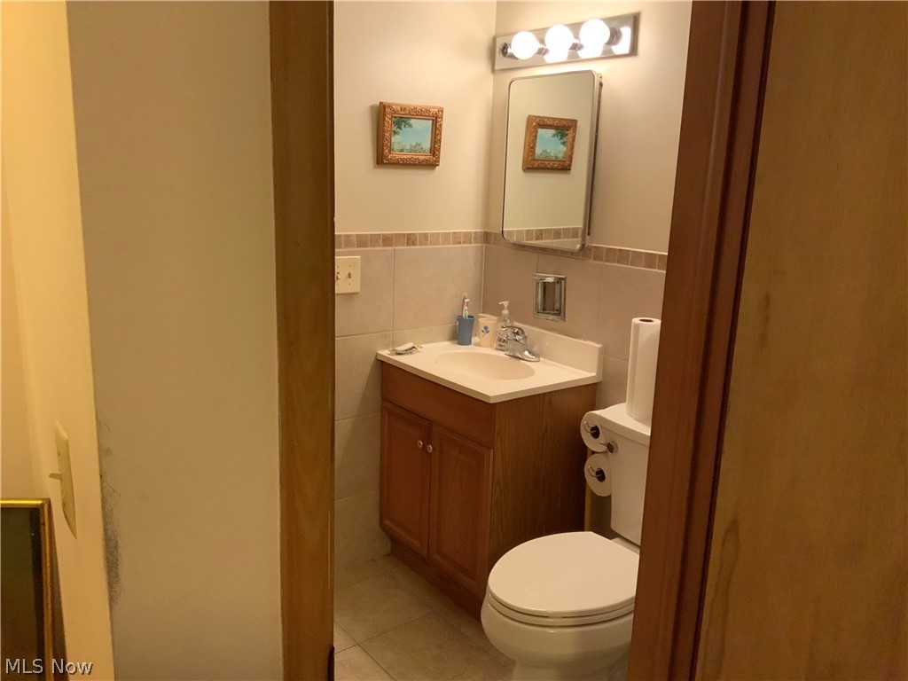 Revere Vill Sub - Residential