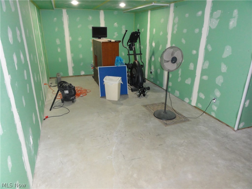 New Milford Estate - Residential