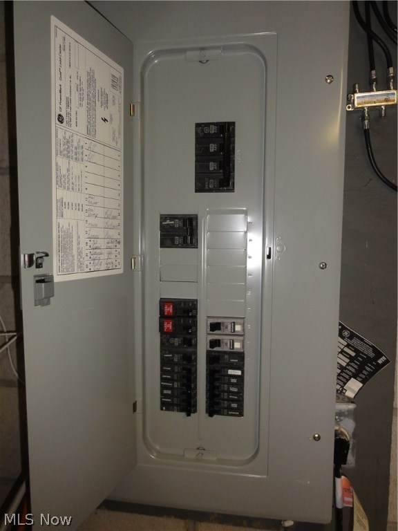 New Milford Estate - Residential