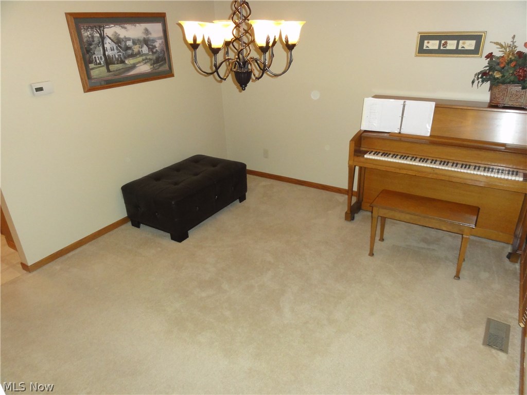 New Milford Estate - Residential