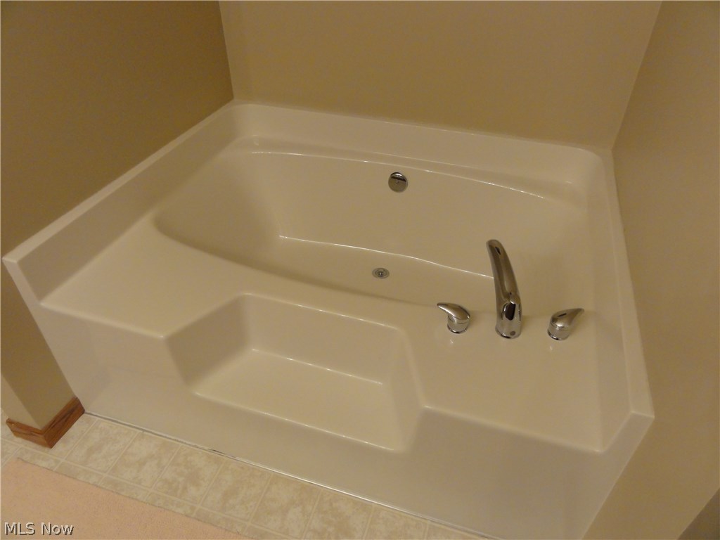 New Milford Estate - Residential