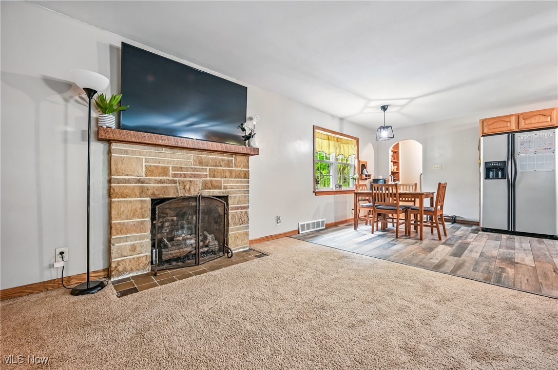 598 Westville Lake Road, Beloit, Ohio image 9