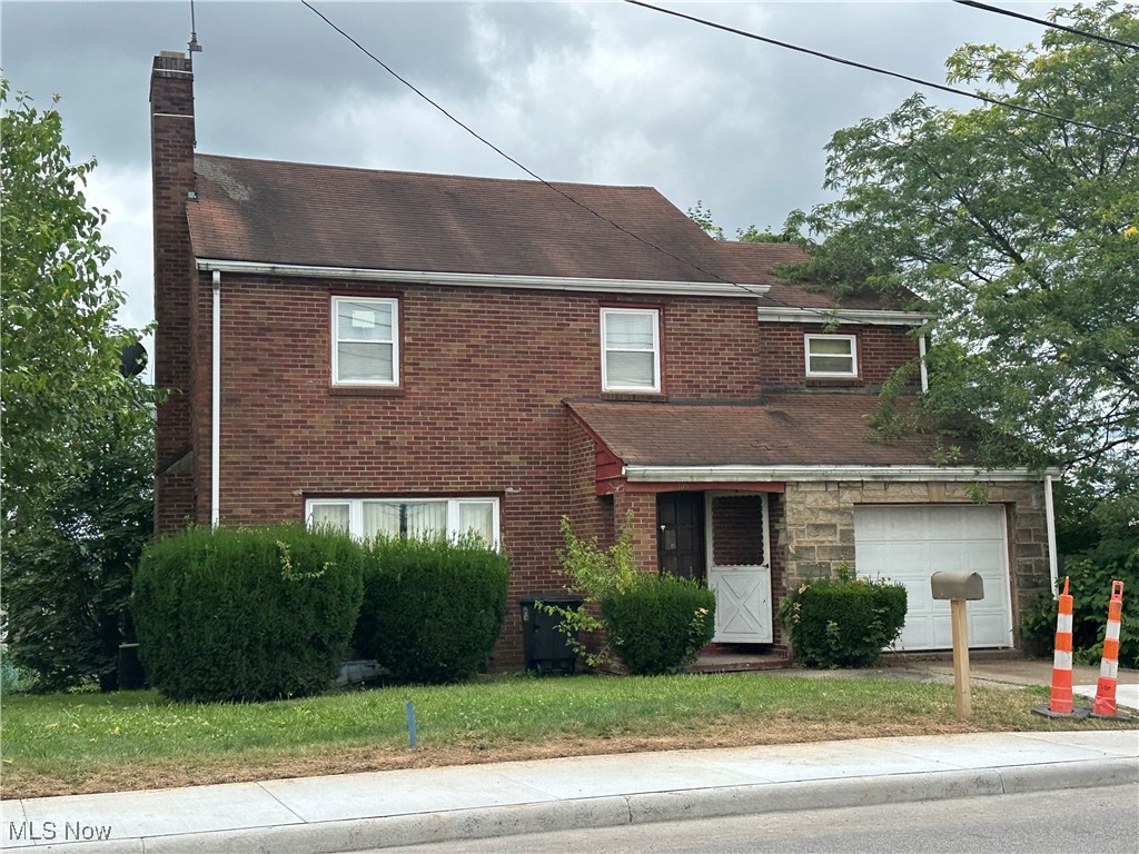 Beautiful 3 bedroom home on lovers lane.