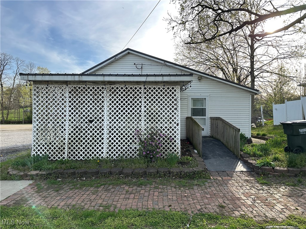 314 N Mill Street, Fredericksburg, Ohio image 1