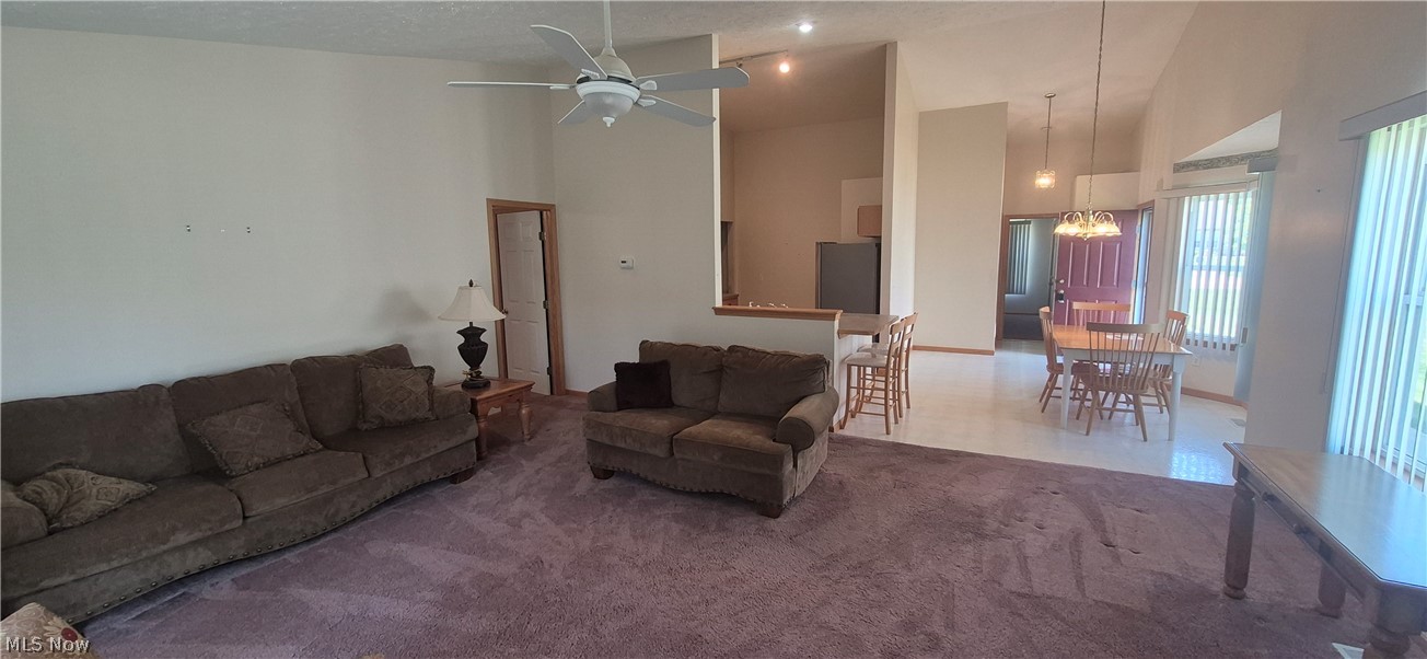 Woods/Windsor Pointe Ph I - Residential