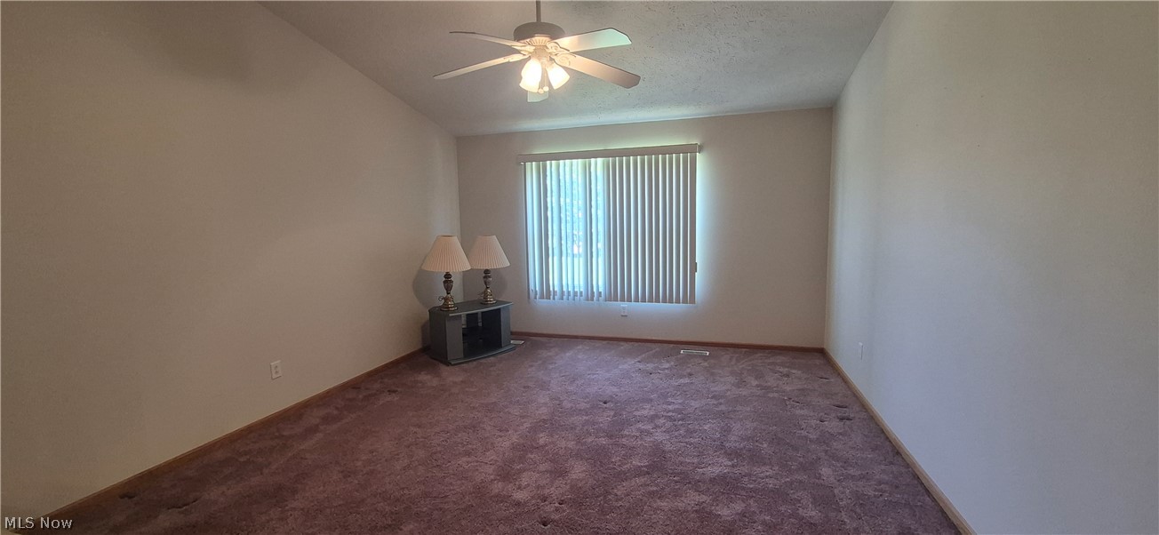 Woods/Windsor Pointe Ph I - Residential