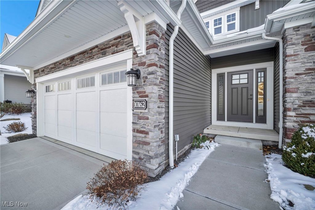 Photo of 10162 Brookhaven Lane, Brecksville, OH 44141 (MLS # 5176024)