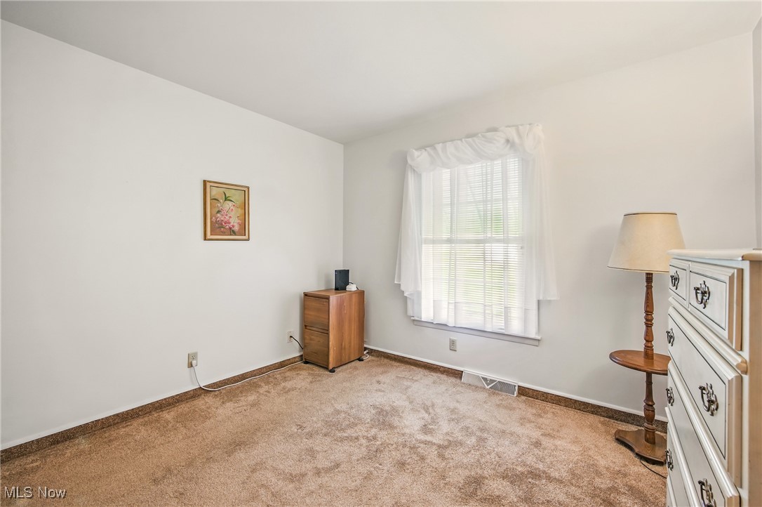 1356 Pembrooke Drive #A, Salem, Ohio image 20