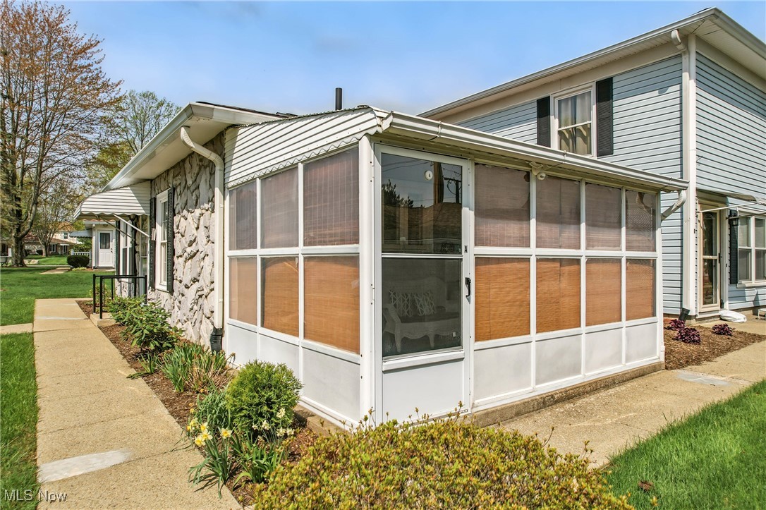 1356 Pembrooke Drive #A, Salem, Ohio image 5